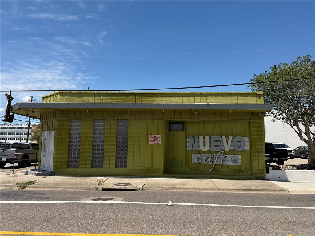 1124 Ayers Street Corpus Christi TX 78404