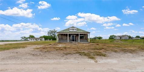 14328 Hwy 72 & Fm 673 Beeville TX 78145