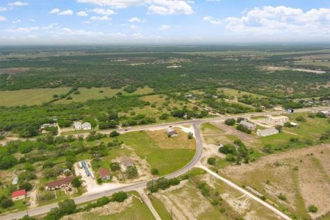 14328 Hwy 72 & Fm 673 Beeville TX 78145