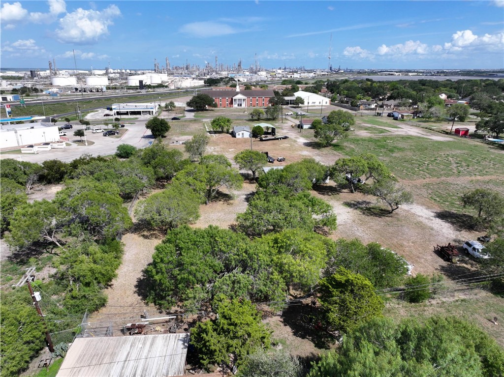 2737 Rand Morgan Corpus Christi TX 78410