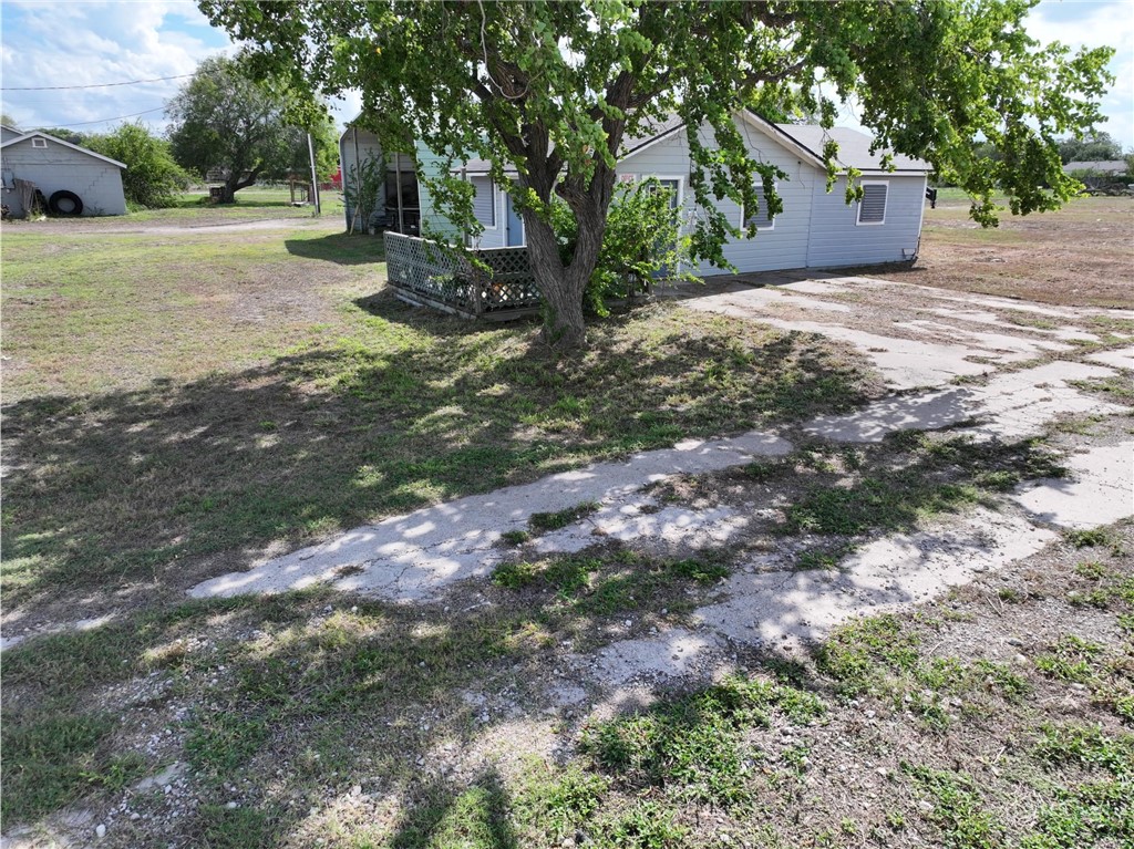 2737 Rand Morgan Corpus Christi TX 78410