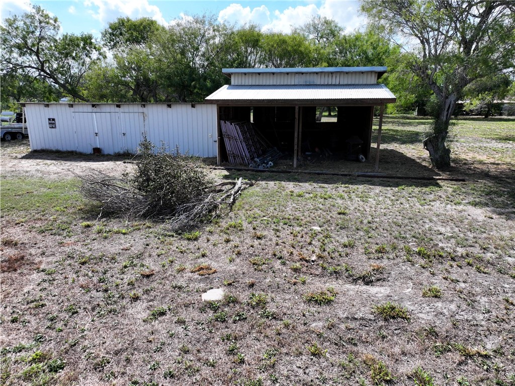 2737 Rand Morgan Corpus Christi TX 78410