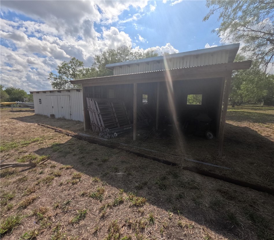 2737 Rand Morgan Corpus Christi TX 78410