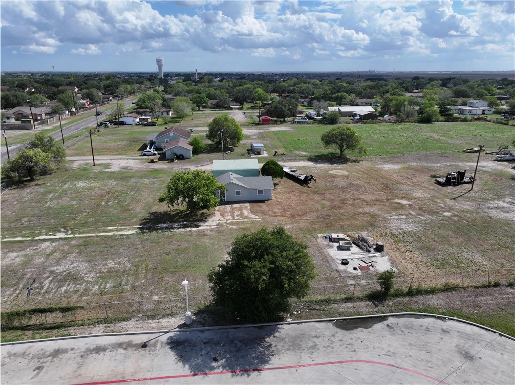 2737 Rand Morgan Corpus Christi TX 78410