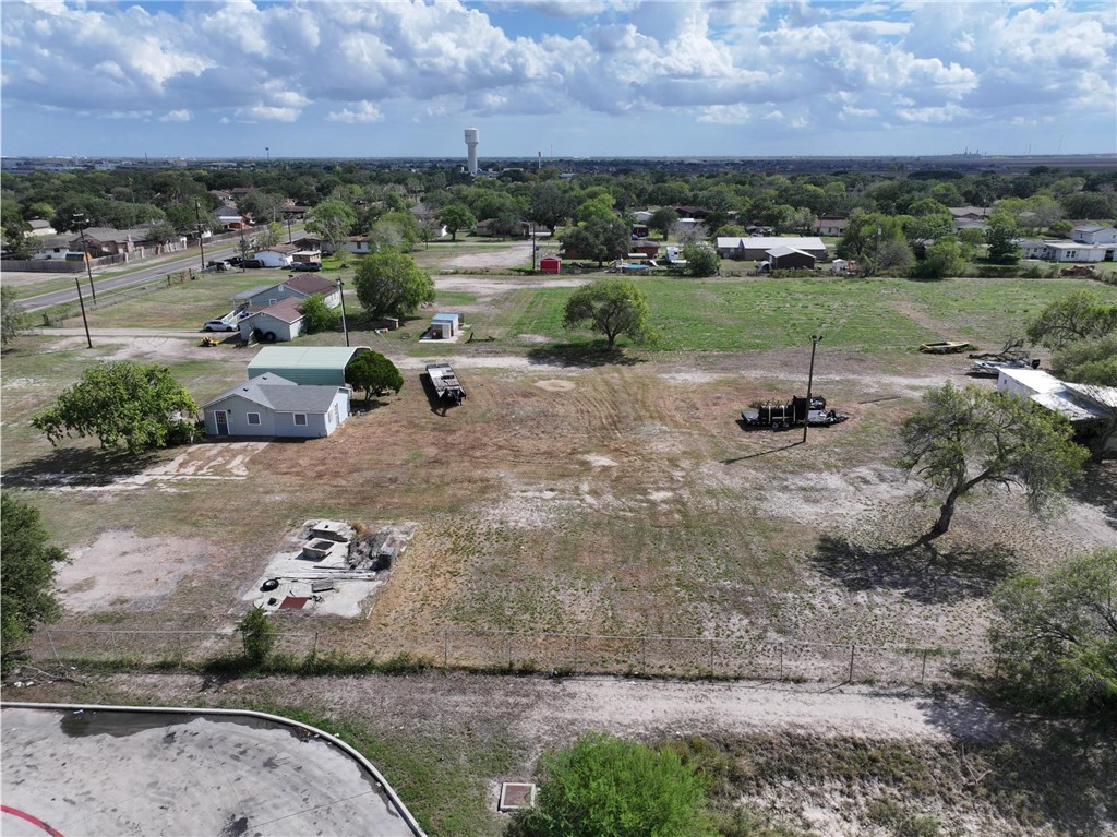 2737 Rand Morgan Corpus Christi TX 78410