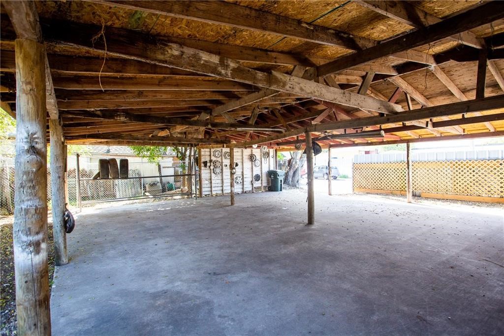 3013 Agnes Street Corpus Christi TX 78405