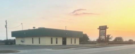 301 W Fm 351 Beeville TX 78102
