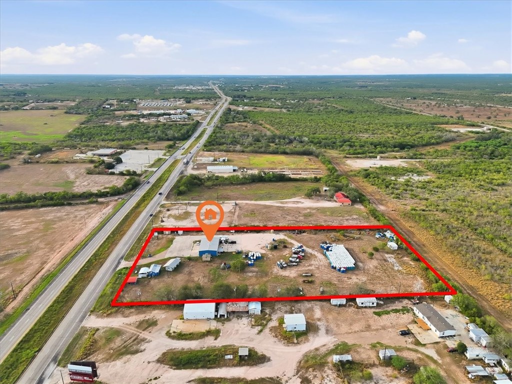 3128 Highway 281 George West TX 78022