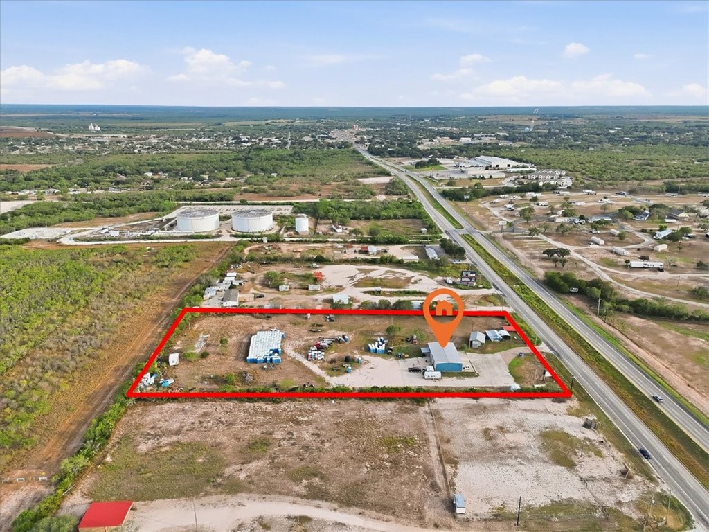 3128 Highway 281 George West TX 78022