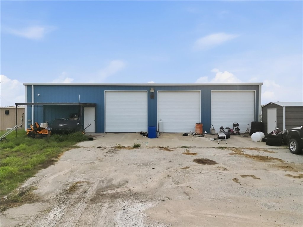 3128 Highway 281 George West TX 78022