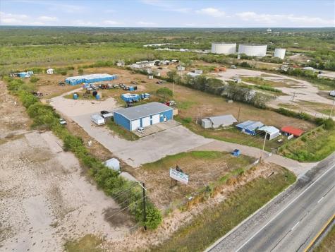 3128 Highway 281 George West TX 78022