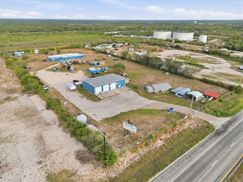 3128 Highway 281 George West TX 78022