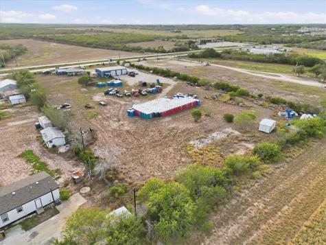 3128 Highway 281 George West TX 78022