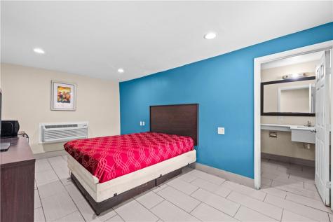 4206 Leopard Street Corpus Christi TX 78408
