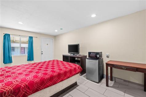 4206 Leopard Street Corpus Christi TX 78408