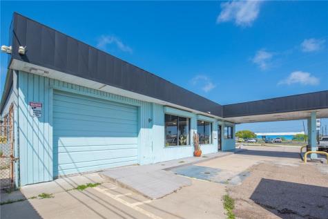 9818 S Padre Island Drive Corpus Christi TX 78418