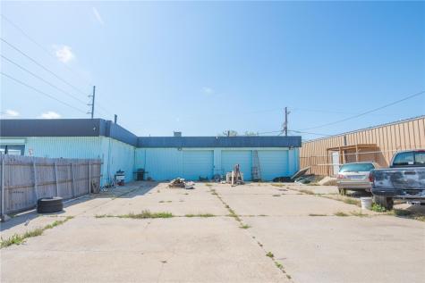 9818 S Padre Island Drive Corpus Christi TX 78418