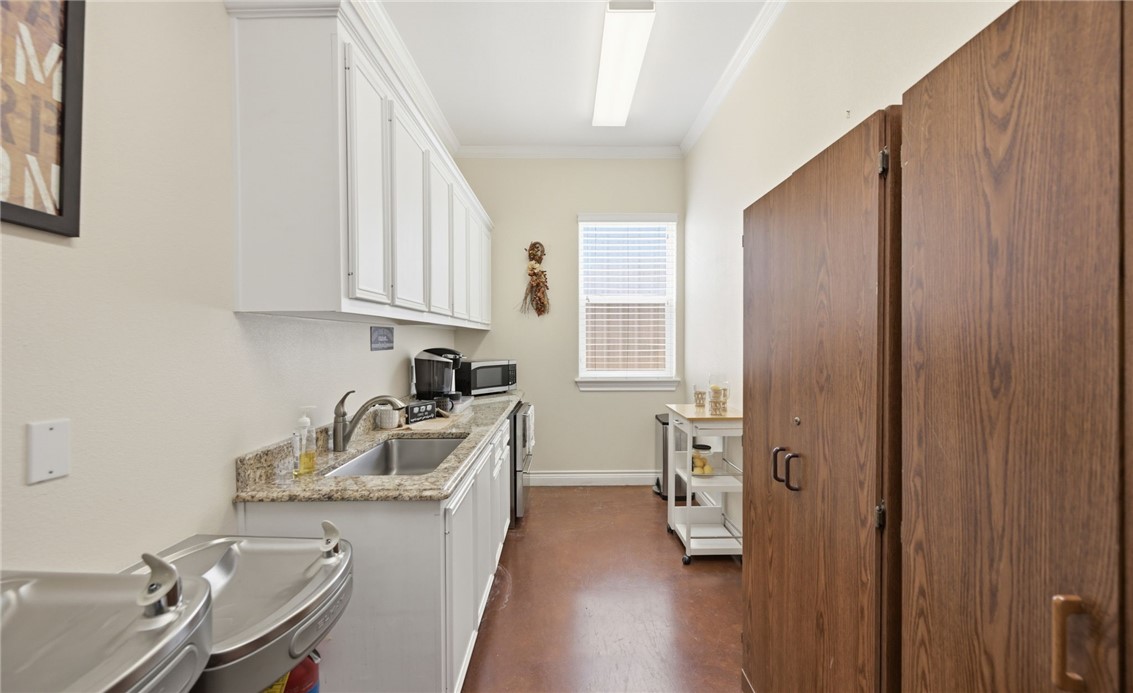 2248 Flour Bluff Drive Corpus Christi TX 78418
