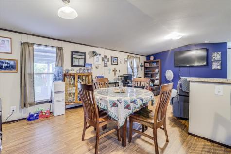 180 County Road 112 Alice TX 78332