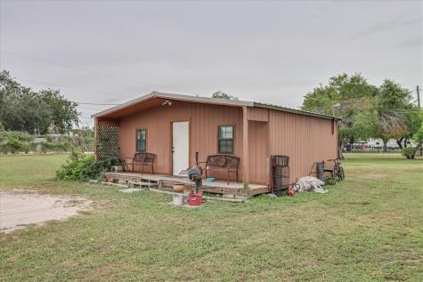 180 County Road 112 Alice TX 78332