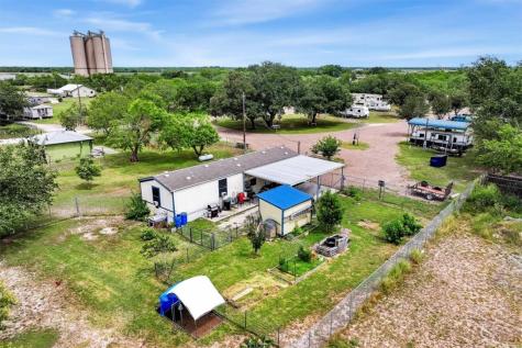 180 County Road 112 Alice TX 78332