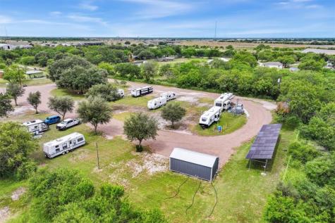 180 County Road 112 Alice TX 78332