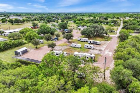 180 County Road 112 Alice TX 78332