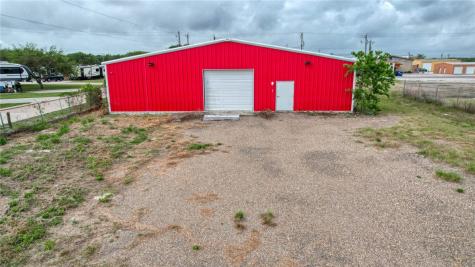 1490 Sunray Ingleside TX 78362