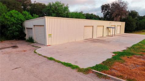 905 N Harborth Highway Three Rivers TX 78071