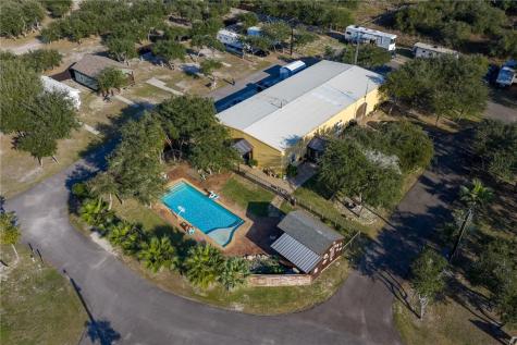 1852 State Highway 188 Rockport TX 78382