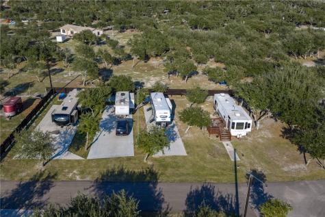 1852 State Highway 188 Rockport TX 78382