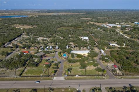 1852 State Highway 188 Rockport TX 78382