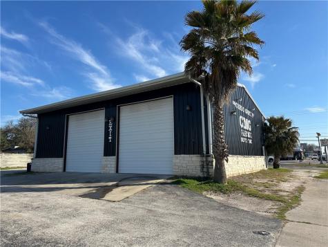 505 E Houston Street Beeville TX 78102