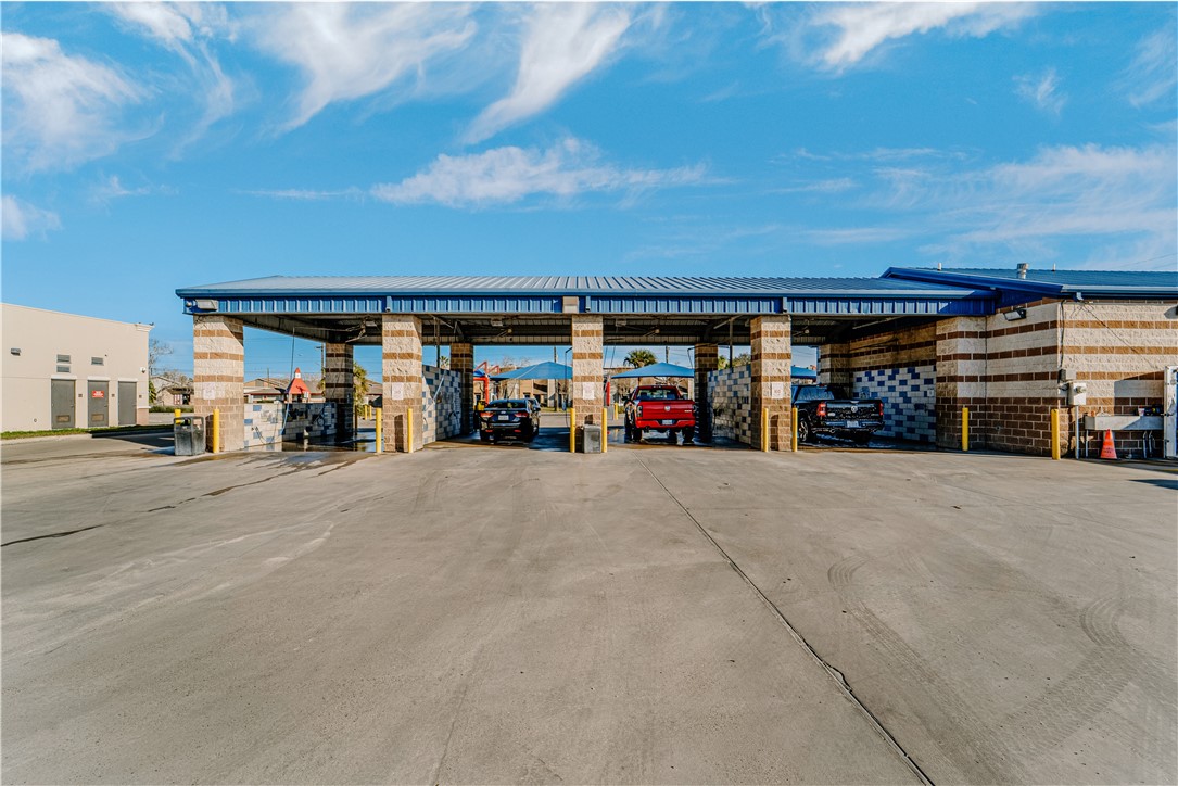 6821 Everhart Corpus Christi TX 78413