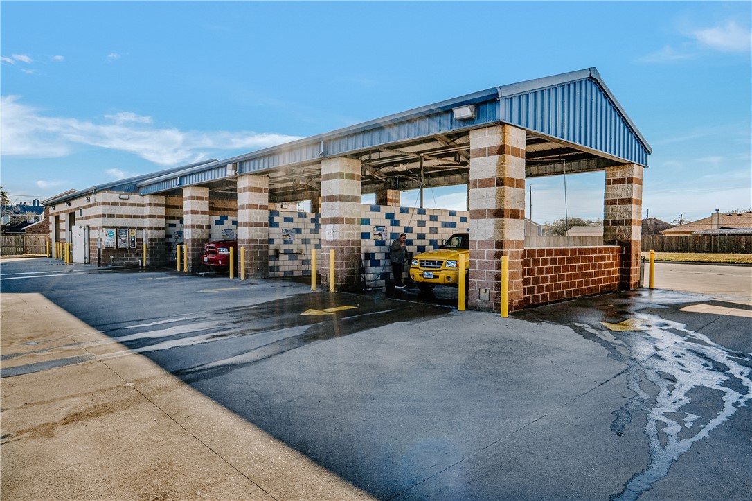 6821 Everhart Corpus Christi TX 78413