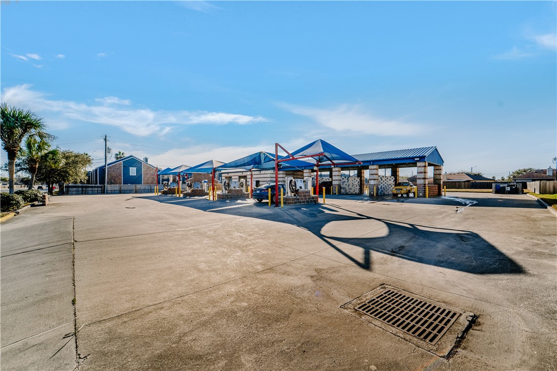 6821 Everhart Corpus Christi TX 78413