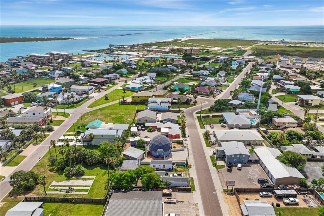 401 E Cotter Avenue Port Aransas TX 78373
