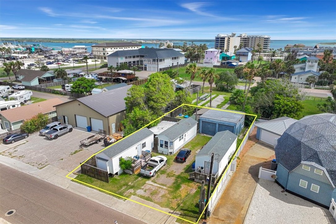 401 E Cotter Avenue Port Aransas TX 78373
