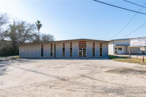 1303 S Falfurrias Highway Alice TX 78332