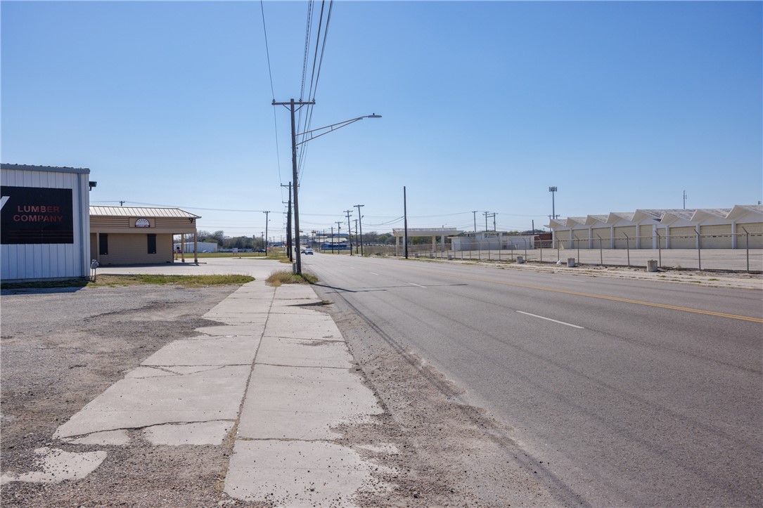 610 N Port Avenue Corpus Christi TX 78408