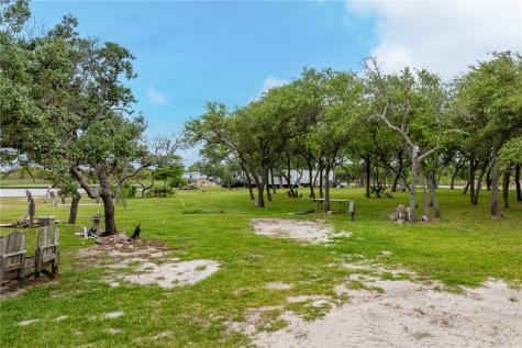 2131 Armstrong Aransas Pass TX 78336
