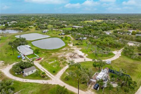 2131 Armstrong Aransas Pass TX 78336