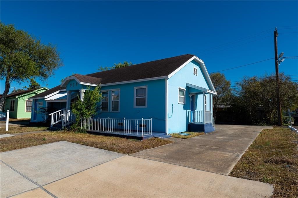 939 Ayers Street Corpus Christi TX 78404