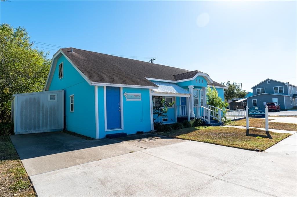 939 Ayers Street Corpus Christi TX 78404