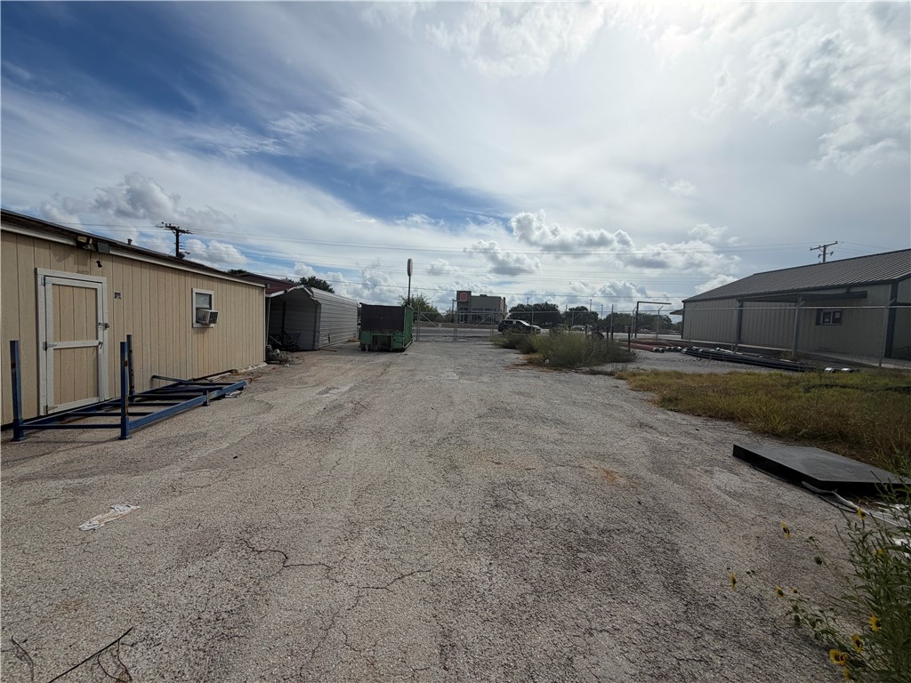114 S Sunset Strip Drive Kenedy TX 78119