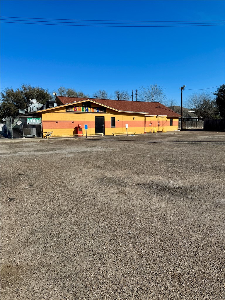 107 Cecilia Street Alice TX 78332