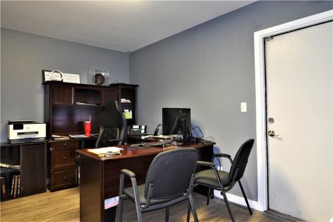 902 Us Highway 181 Portland TX 78374