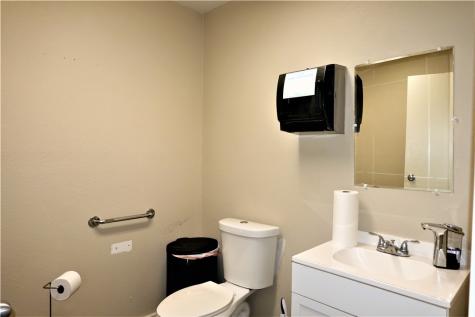902 Us Highway 181 Portland TX 78374