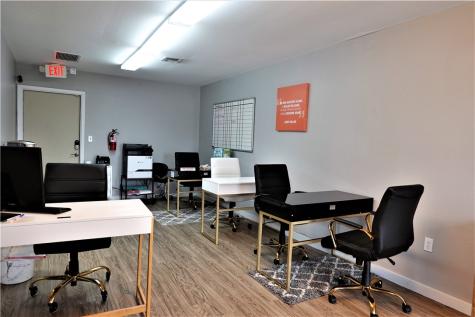 902 Us Highway 181 Portland TX 78374