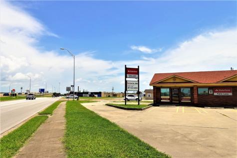 902 Us Highway 181 Portland TX 78374